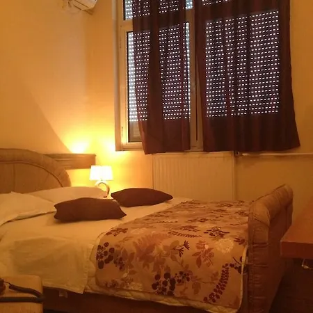 모텔 Neno 비옐리나